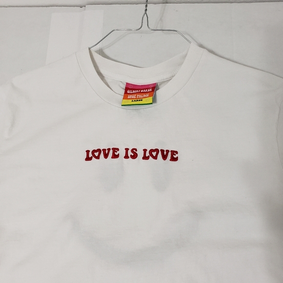 Gilbert Baker Love is Love t-shirt Men's large white multicolor - Picture 4 of 6